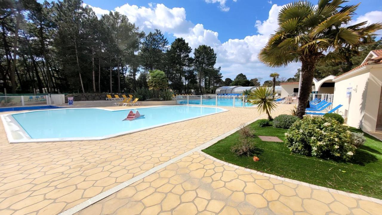 Вилла Belles Vacances En Bord De Mer Dans Camping 4 Etoiles Сен-Жан-де-Мон Экстерьер фото